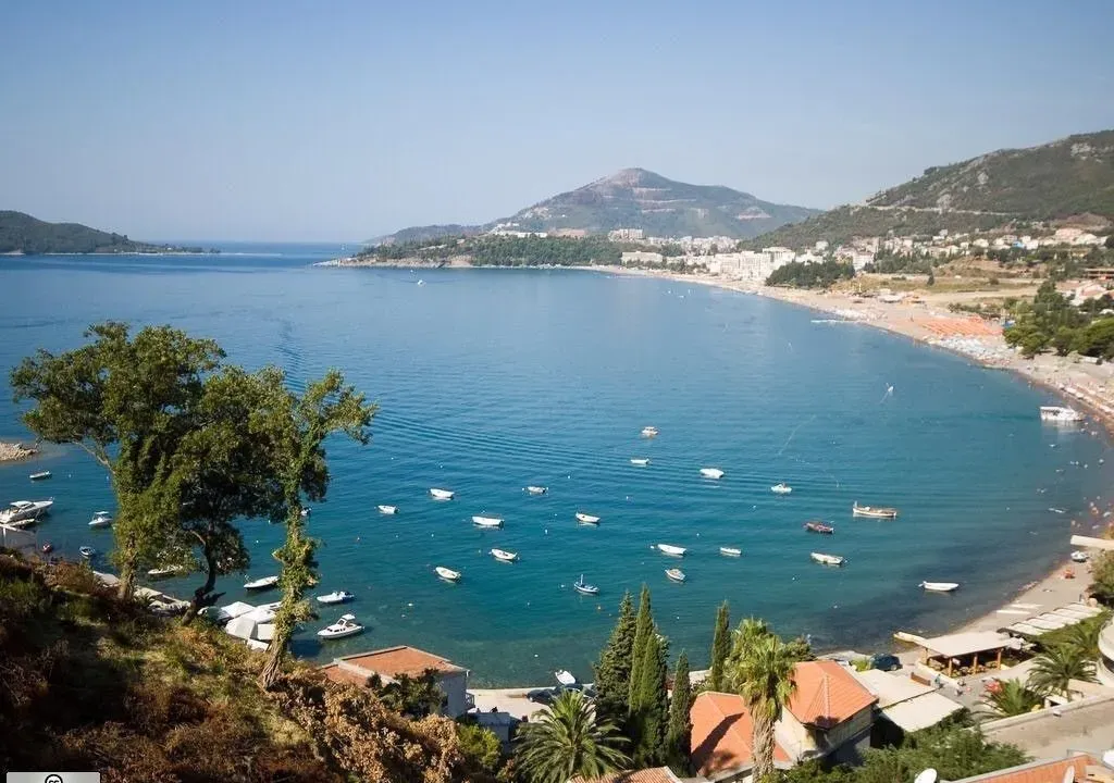 Sale, four bedroom apartment, 350m², Budva, Crna Gora