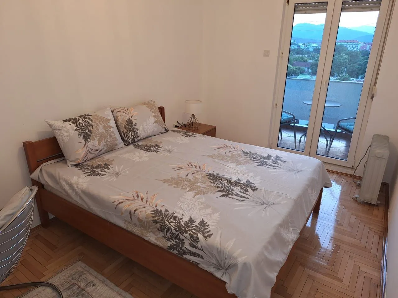 Rent, two bedroom apartment, 45m², Pobrežje, Podgorica