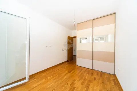 Rent, one bedroom apartment, 41m², City Kvart, Podgorica - image 6