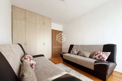 Rent, three bedroom apartment, 90m², Masline, Podgorica - image 13