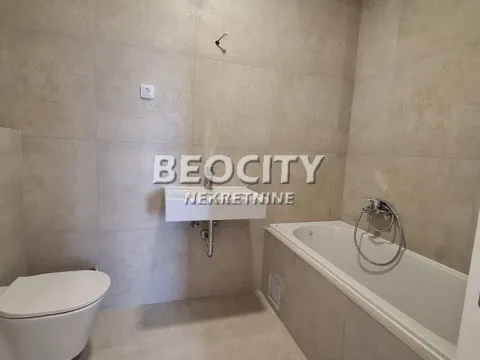 Prodaja, četvorosoban stan, 72m², Petrovaradin, Novi Sad - image 10