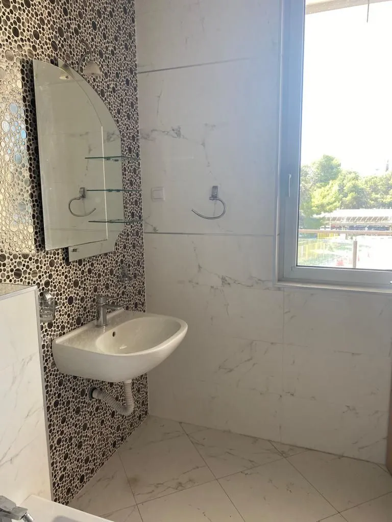 Sale, two bedroom apartment, 119m², Centar, Budva
