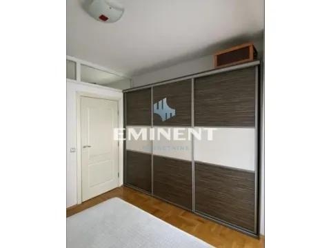Rent, two bedroom apartment, 52m², Vračar Hram, Vračar Sve Podlokacije - image 9