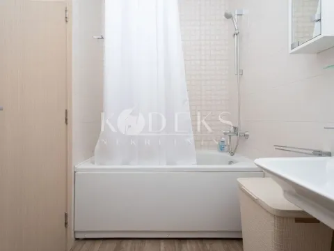 Rent, two bedroom apartment, 71m², City Kvart, Podgorica - image 10