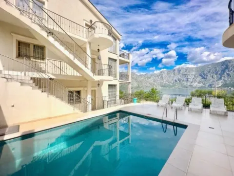 Prodaja, dvosoban stan, 83m², Prčanj, Kotor - image 7