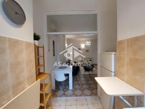 Izdavanje, dvosoban stan, 55m², Stari Grad, Beograd - image 9