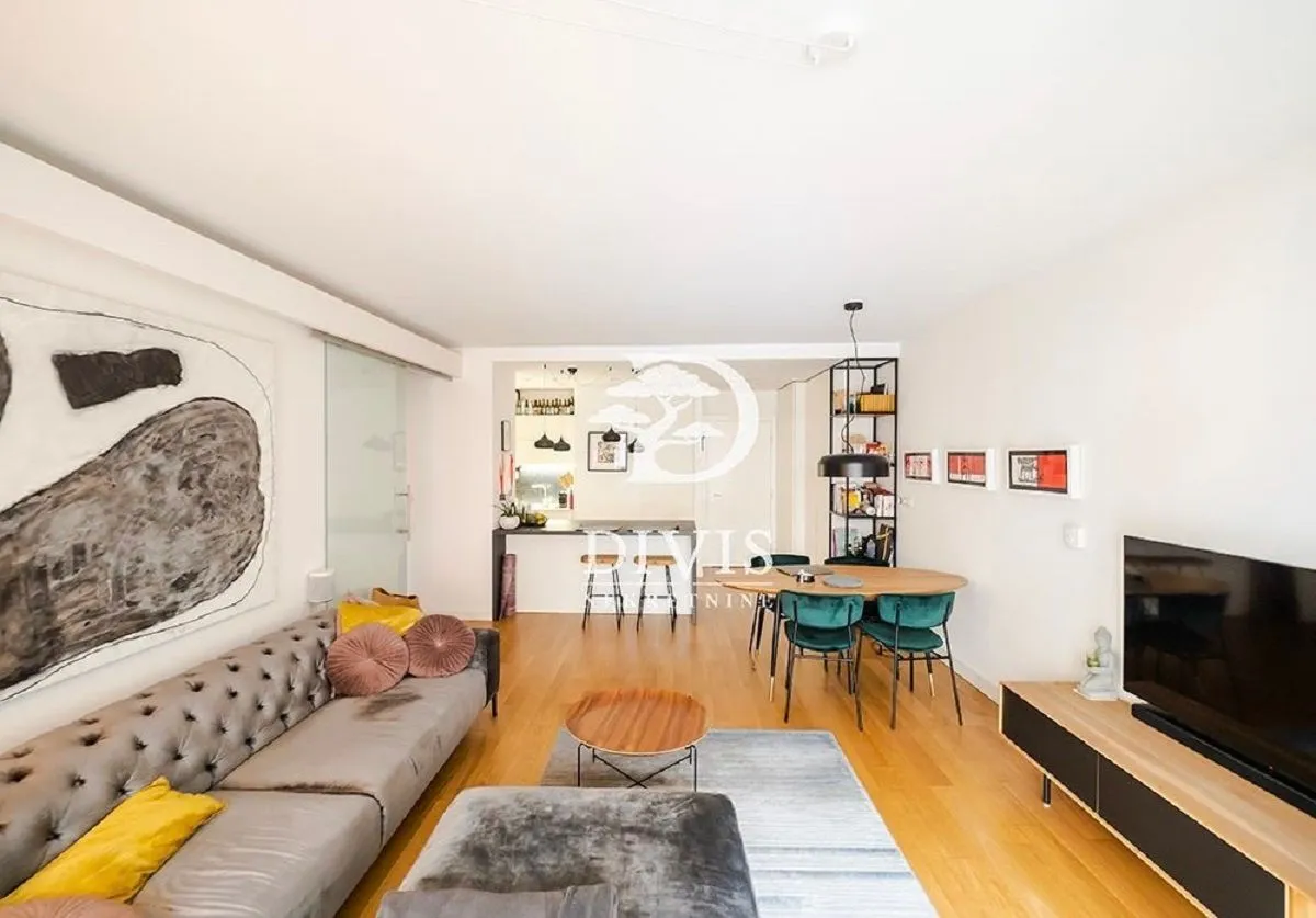 Izdavanje, dvosoban stan, 73m², Novi Beograd Blok 65, Novi Beograd Sve Podlokacije