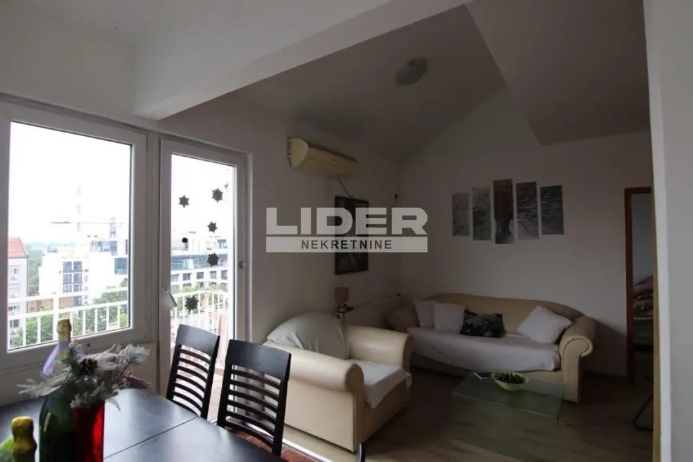 Sale, two bedroom apartment, 78m², Stari Grad, Beograd