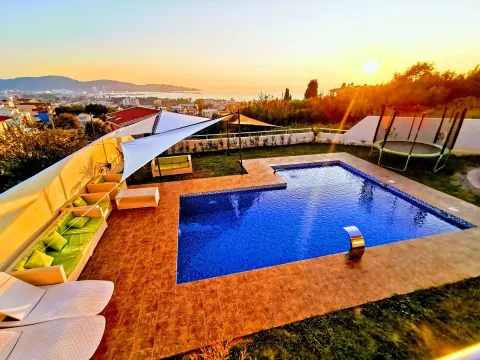 Prodaja, kuća, 360m², Bar, Crna Gora - image 2