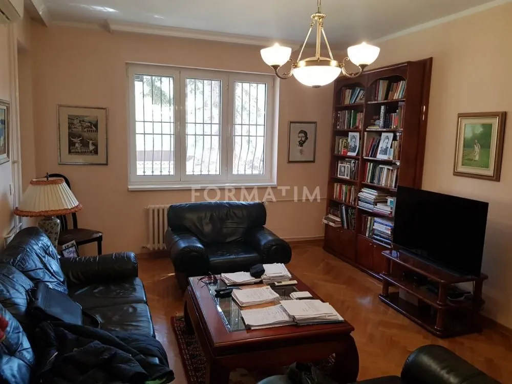 Sale, three bedroom apartment, 98m², Savski Venac, Beograd