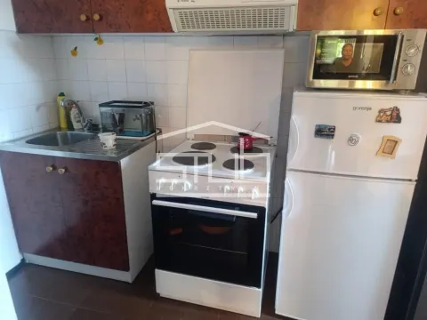 Prodaja, četvorosoban stan, 100m², Cerak, Beograd - image 13