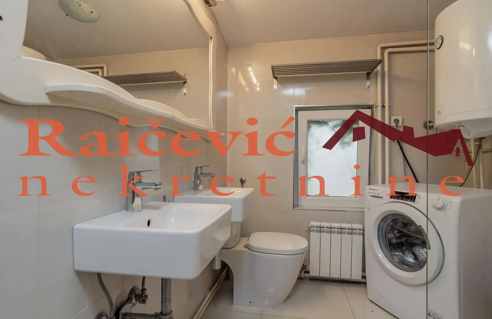Sale, three bedroom apartment, 82m², Kalenić Pijaca, Vračar Sve Podlokacije