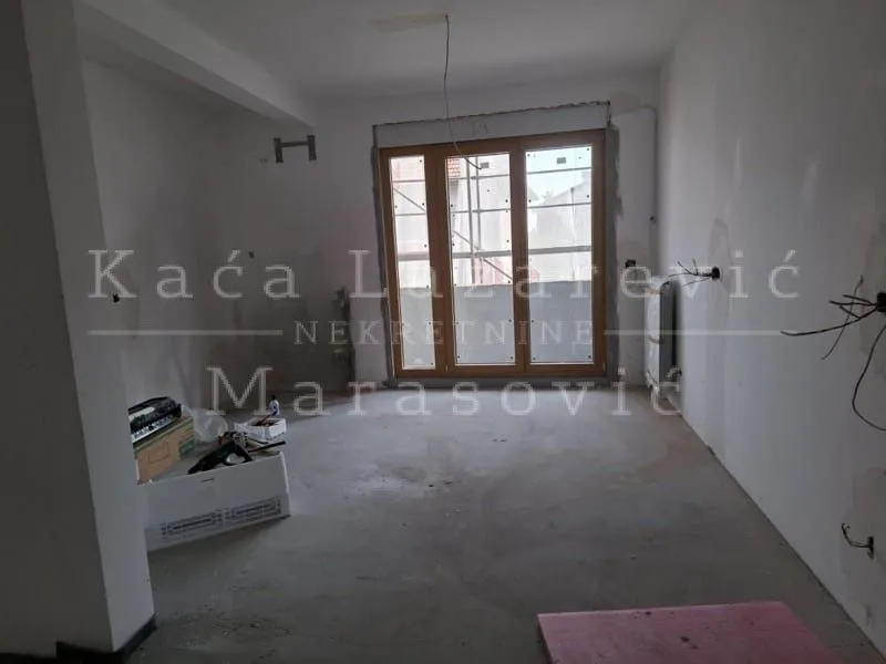 Prodaja, trosoban stan, 68m², Kluz, Zvezdara Sve Podlokacije
