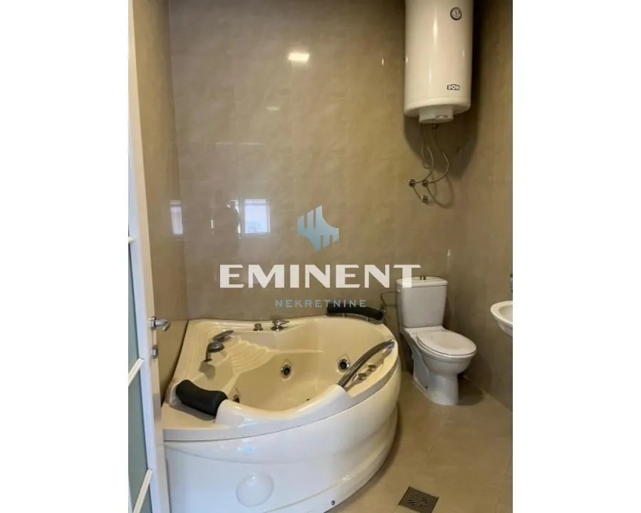 Rent, house, 220m², Senjak, Beograd