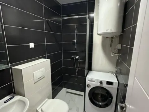 Izdavanje, garsonjera, 30m², Lazi, Budva - image 3