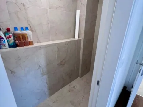 Sale, three bedroom apartment, 100m², Tološka šuma, Podgorica - image 2