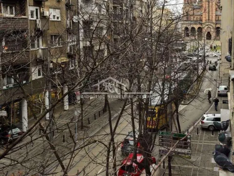 Prodaja, trosoban stan, 86m², Vračar Centar, Vračar Sve Podlokacije - image 20