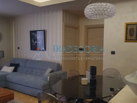 Prodaja, dvosoban stan, 87m², Budva, Crna Gora - image 4
