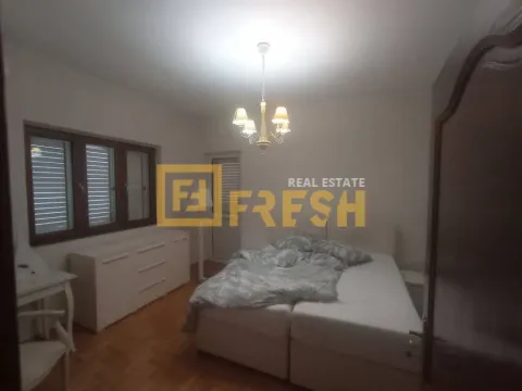 Prodaja, kuća, 423m², Donja Gorica, Podgorica - image 11