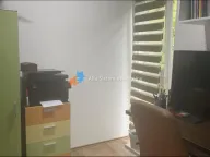 Izdavanje, kuća, 160m², Savski Venac, Beograd - image 8