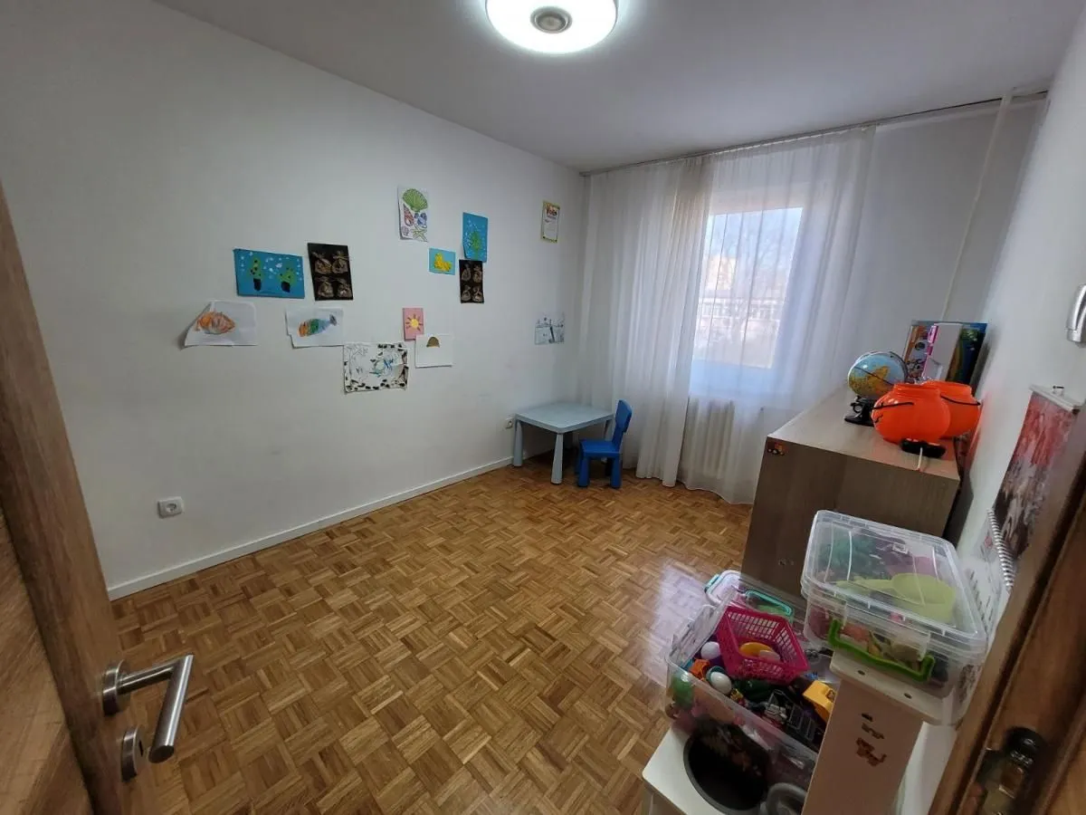 Prodaja, trosoban stan, 96m², Sajmište, Novi Sad