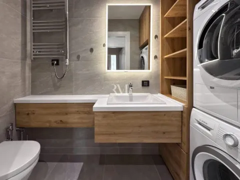 Sale, two bedroom apartment, 185m², Mažina, Tivat - image 13