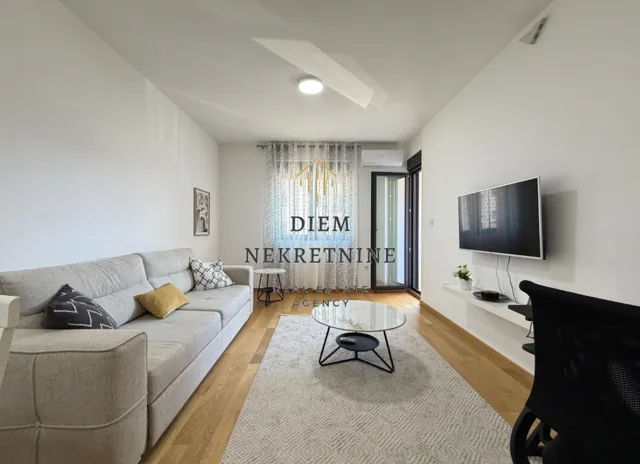Rent, one bedroom apartment, 49m², Podgorica, Crna Gora