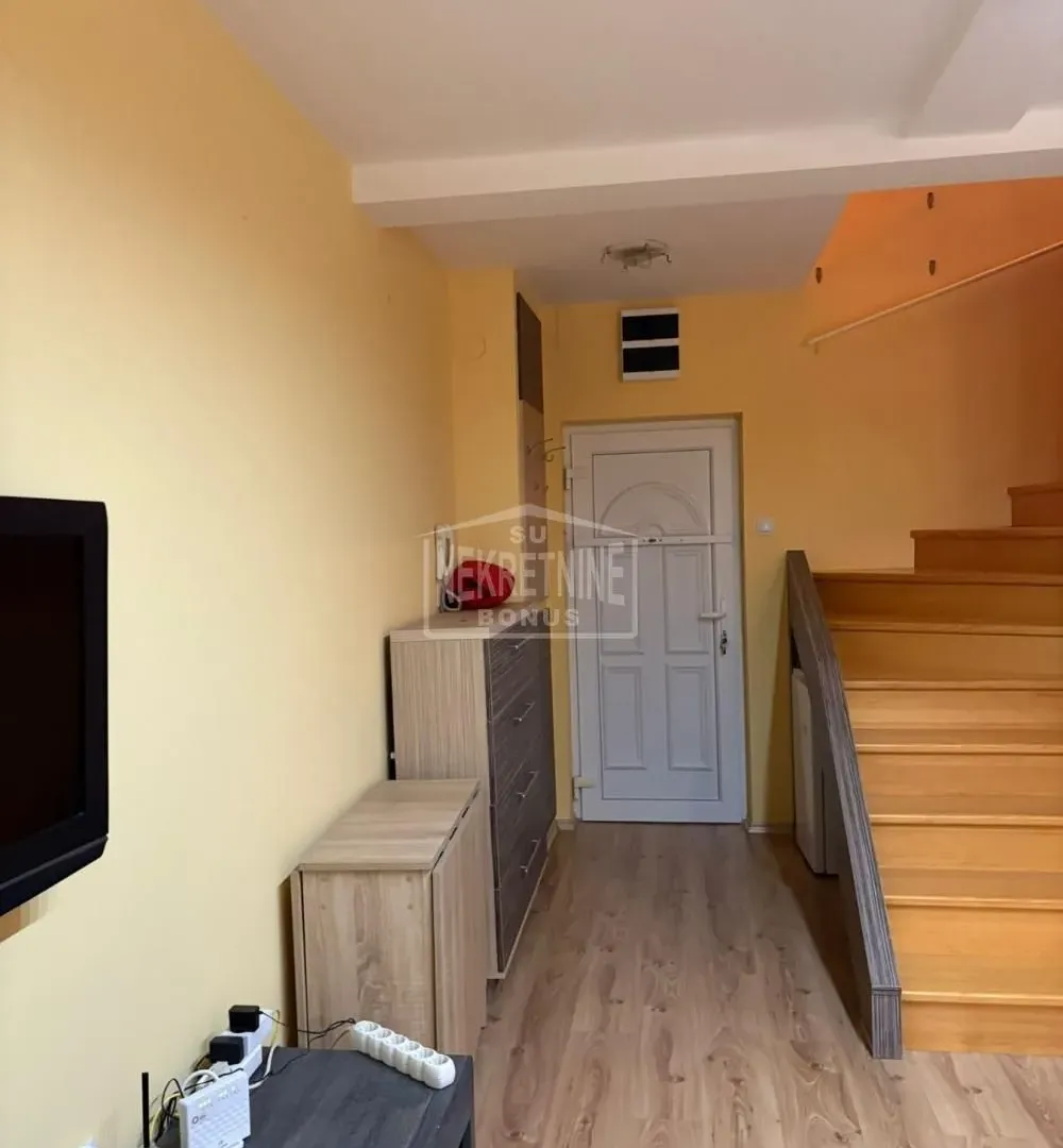 Prodaja, dvosoban stan, 58m², Kertvaroš, Subotica