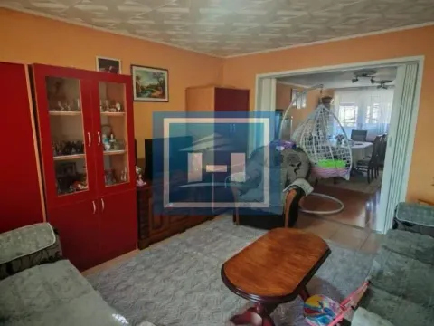 Sale, two bedroom apartment, 61m², Paraćin, Srbija - image 1