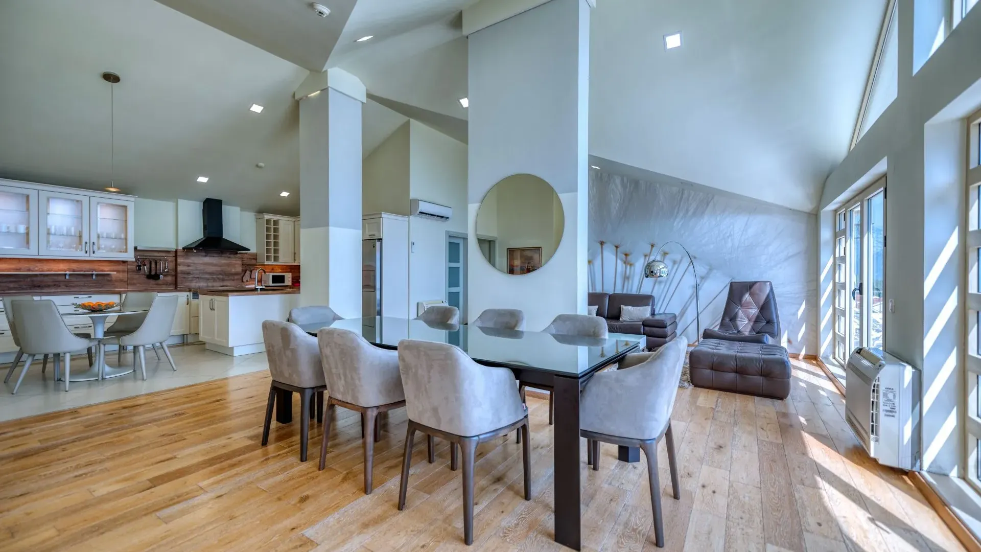 Prodaja, stan, 167m², Kotor, Crna Gora