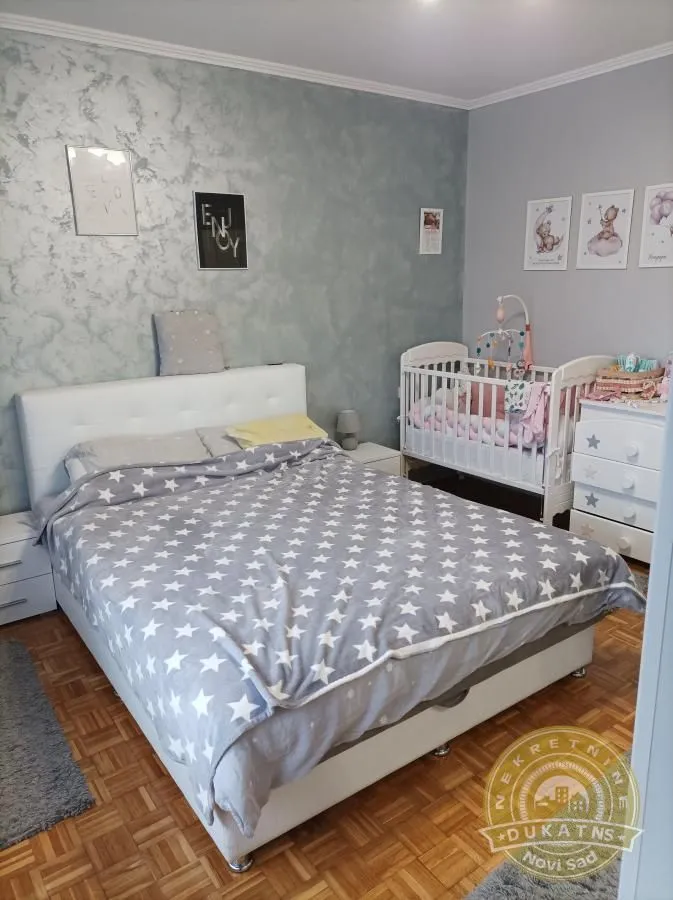 Prodaja, kuća, 170m², Beočin, Srbija