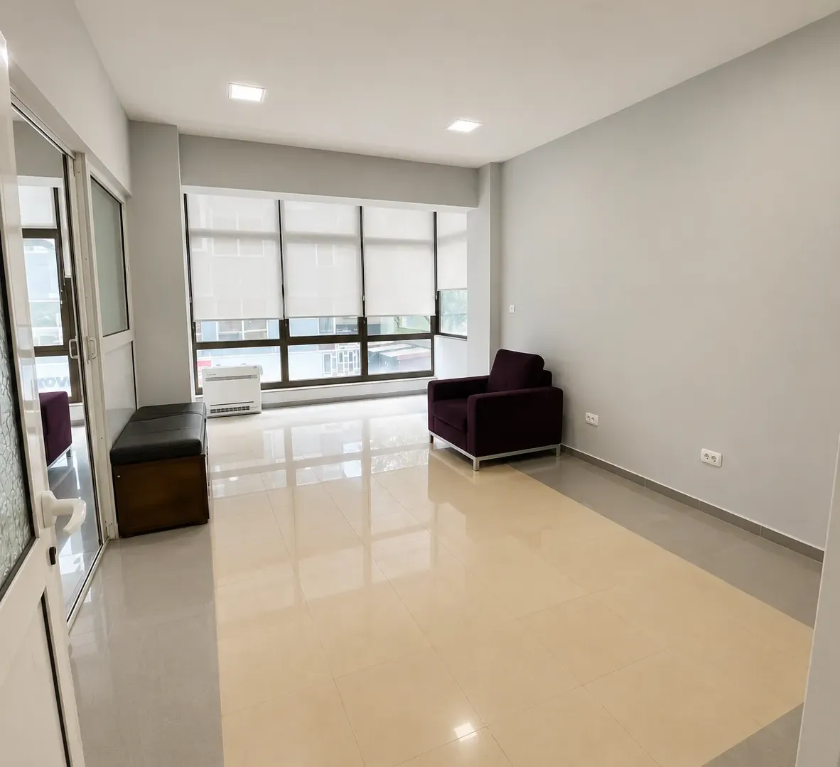 Rent, office space, 100m², Centar, Podgorica