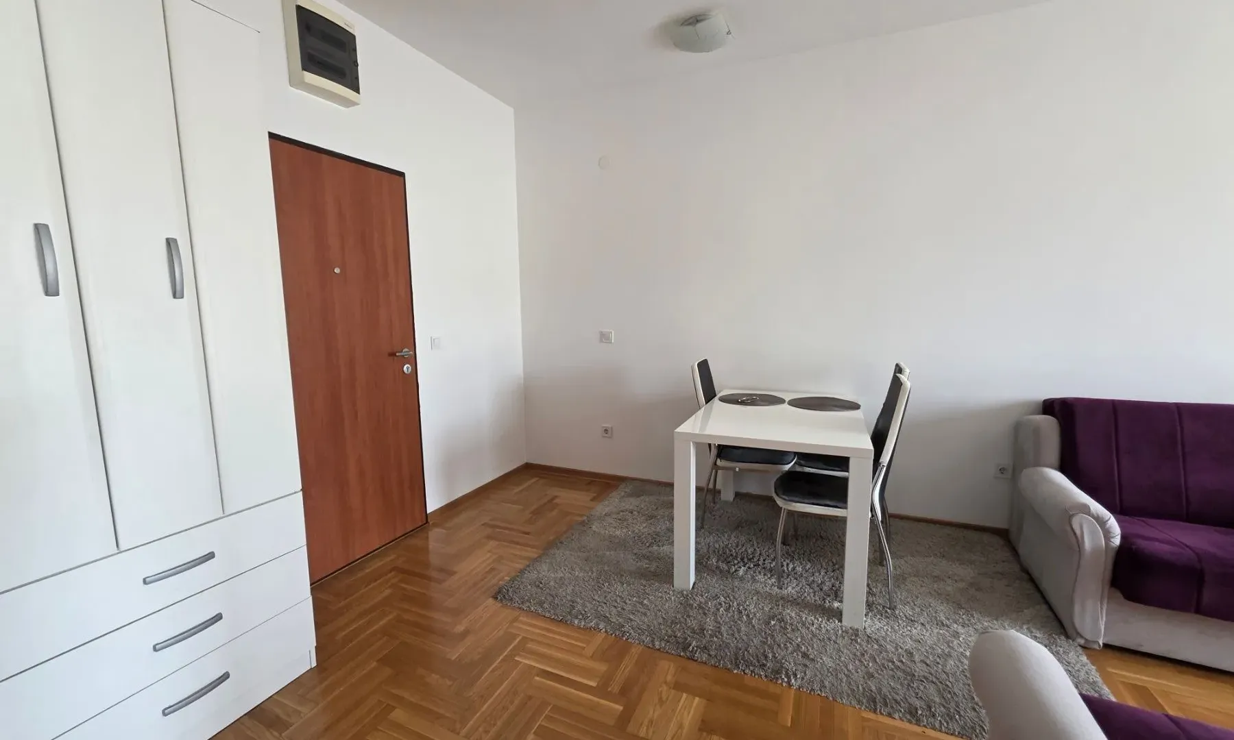 Rent, one bedroom apartment, 45m², Budva, Crna Gora