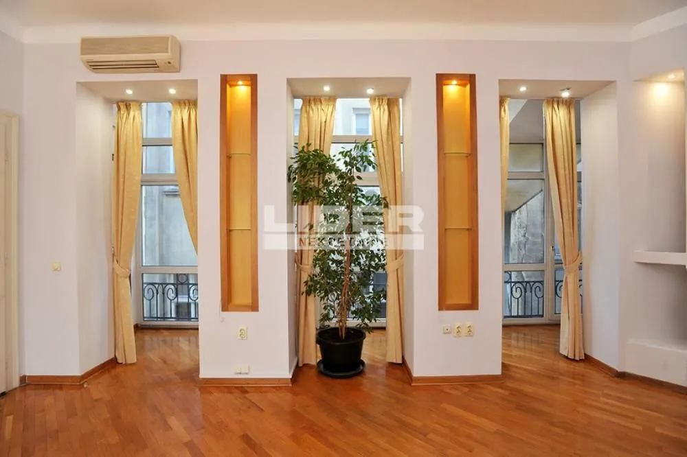 Rent, office space, 160m², Stari Grad, Beograd