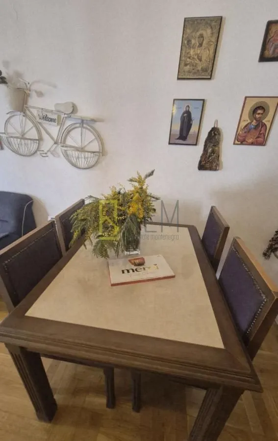 Prodaja, jednosoban stan, 51m², Tuški Put, Podgorica