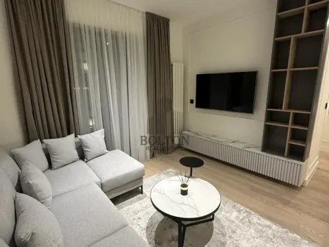 Izdavanje, trosoban stan, 70m², Savski Venac, Beograd - image 5
