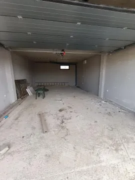 Prodaja, četvorosoban stan, 140m², Sremska Kamenica, Petrovaradin - image 11