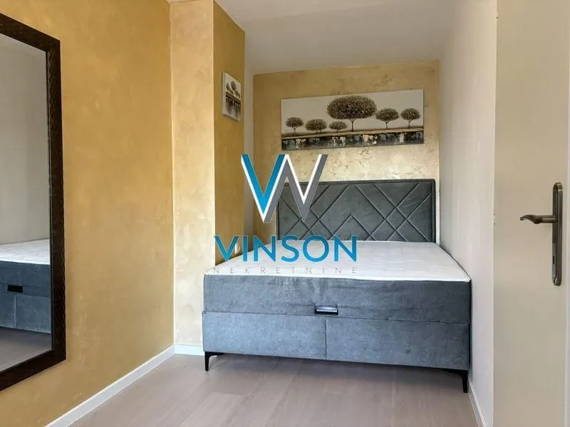 Prodaja, trosoban stan, 66m², Novo naselje, Novi Sad