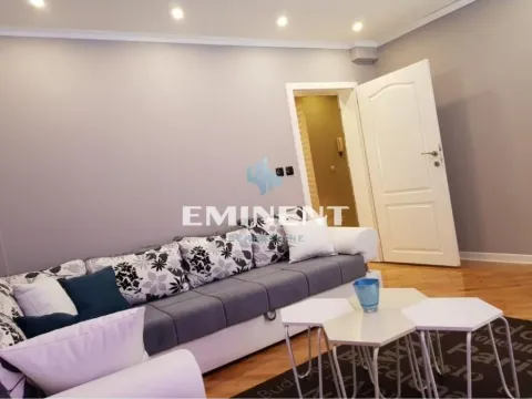 Rent, three bedroom apartment, 69m², Gundulićev Venac, Beograd - image 2