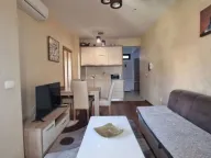 Izdavanje, jednosoban stan, 43m², Centar, Budva - image 1