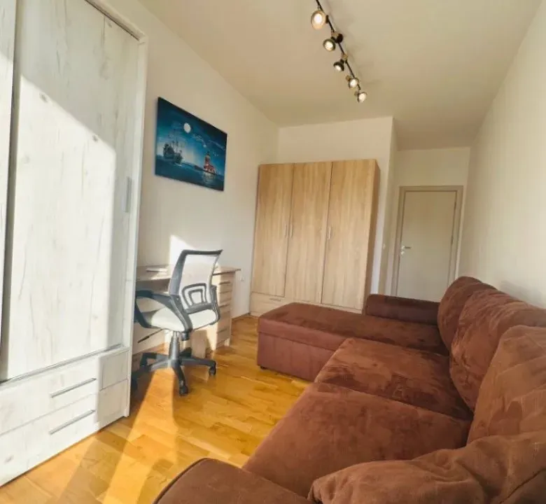 Prodaja, trosoban stan, 73m², Budva, Crna Gora