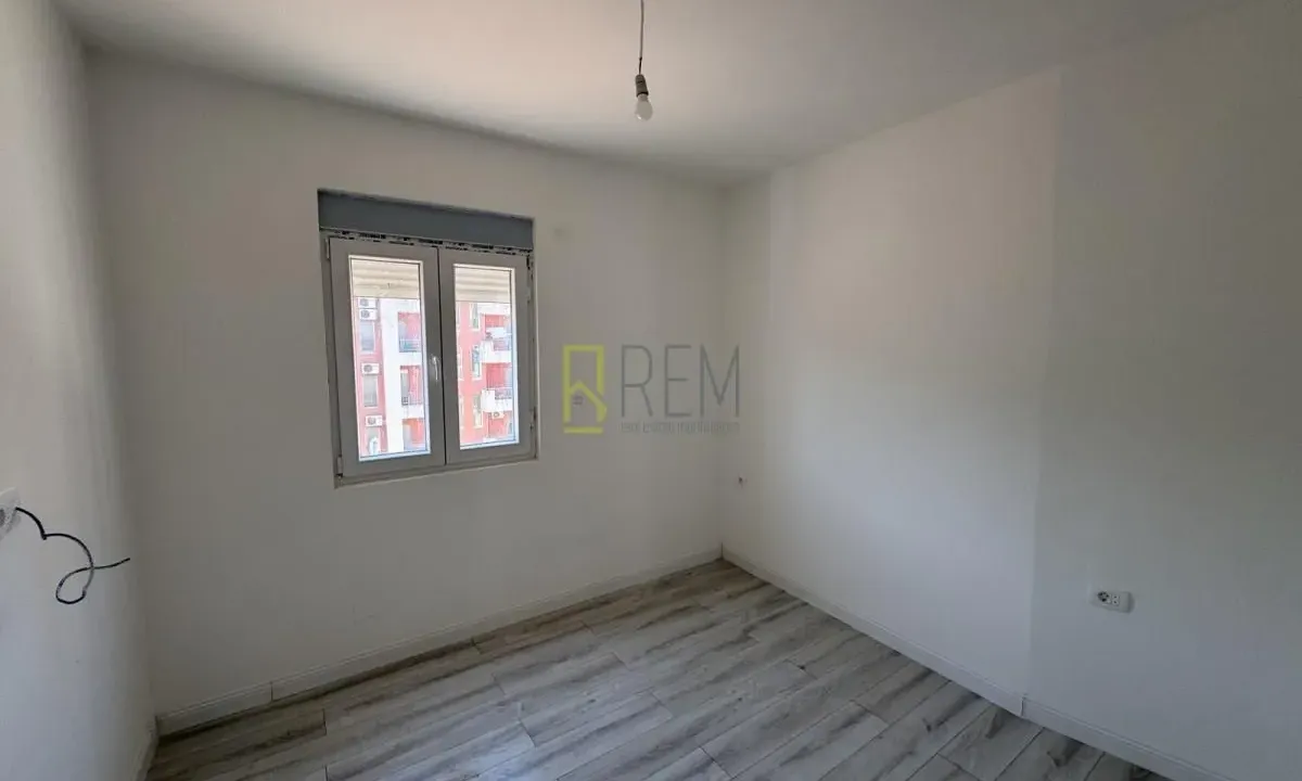 Prodaja, dvosoban stan, 53m², Zagorič, Podgorica