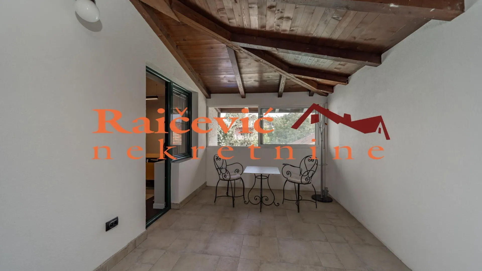 Izdavanje, poslovni prostor, 152m², Voždovac Sve Podlokacije, Beograd