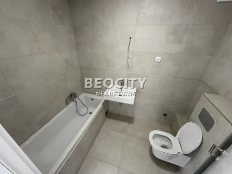 Prodaja, četvorosoban stan, 72m², Petrovaradin, Novi Sad - image 7