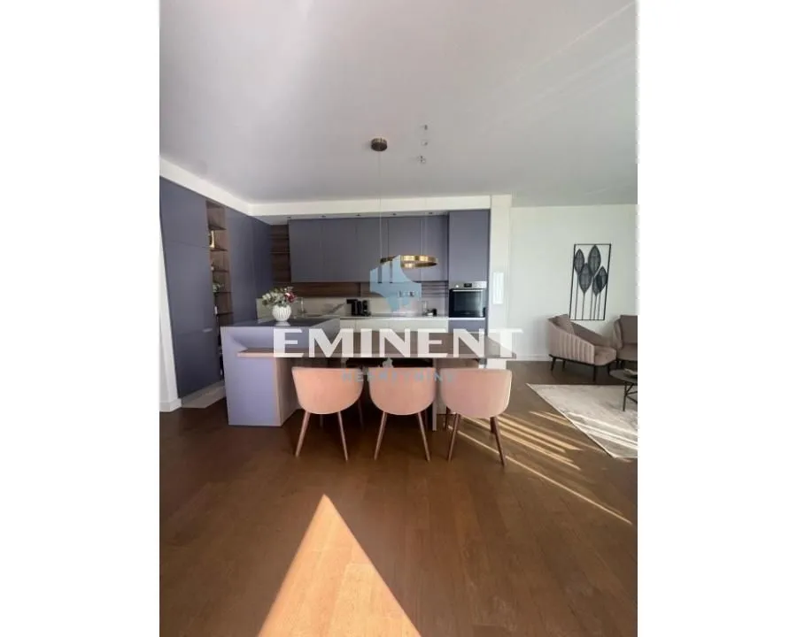 Rent, four bedroom apartment, 140m², Savski Venac, Beograd