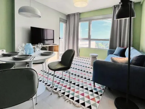 Prodaja, jednosoban stan, 45m², Tivat, Crna Gora - image 6