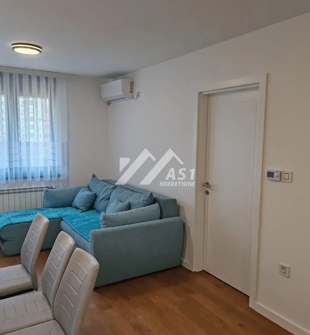 Izdavanje, jednosoban stan, 38m², Novi Sad Sve Podlokacije, Novi Sad