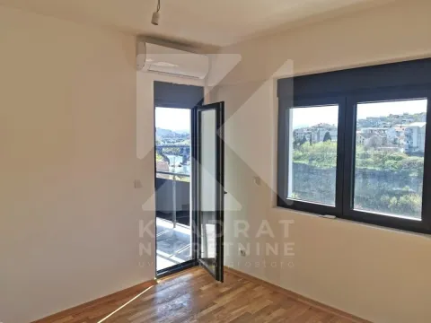 Izdavanje, jednosoban stan, 50m², Zagorič, Podgorica - image 5