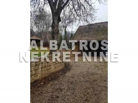 Prodaja, kuća, 150m², Zvezdarska Šuma, Zvezdara Sve Podlokacije - image 4