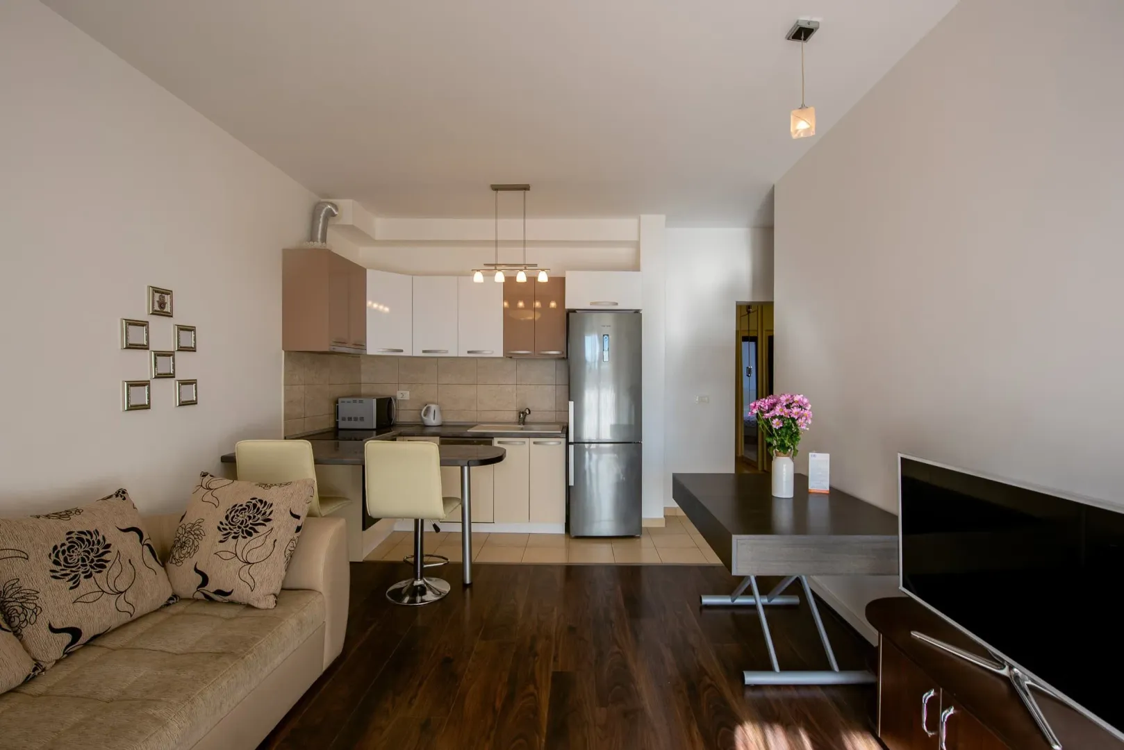 Prodaja, trosoban stan, 60m², Budva, Crna Gora